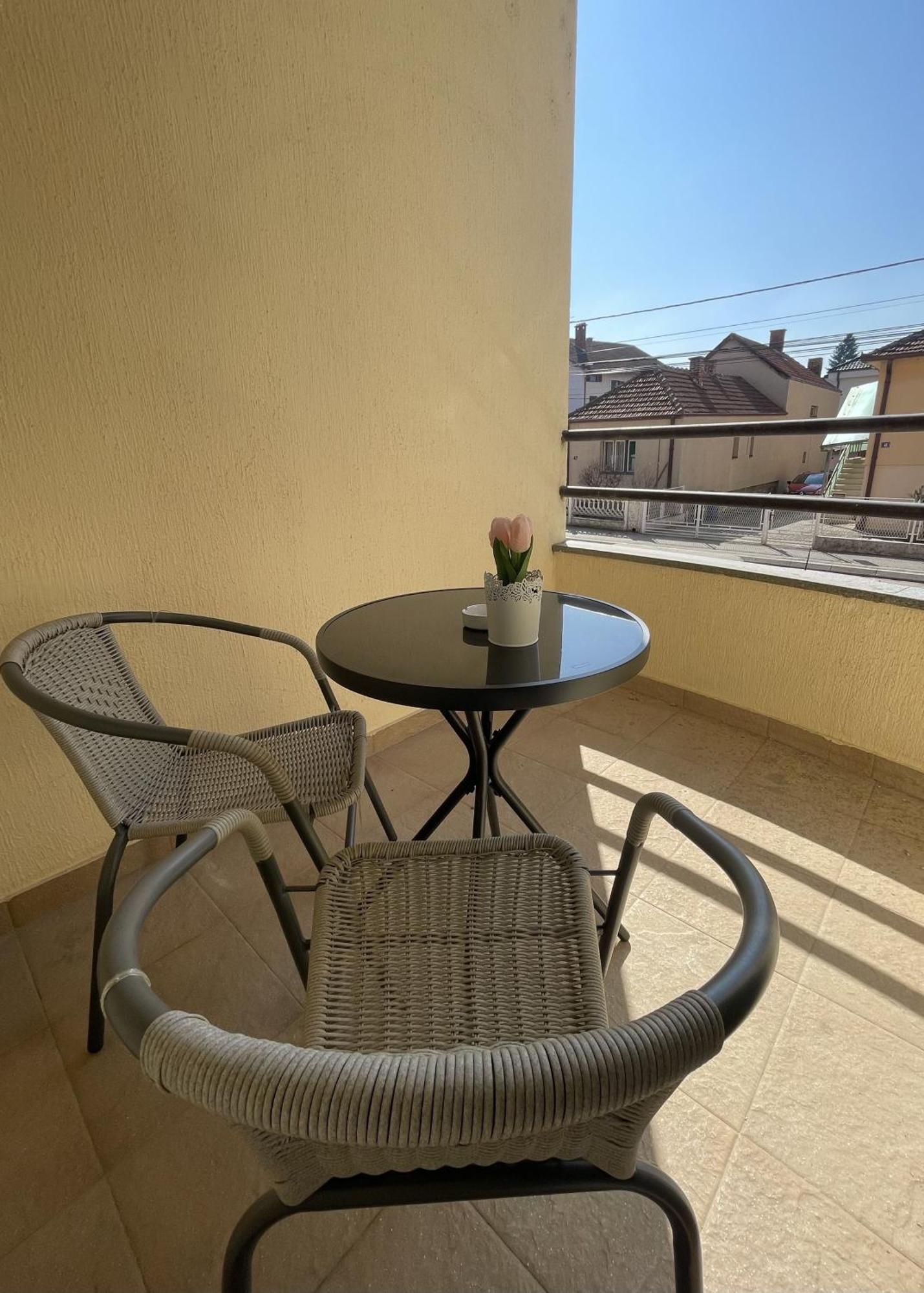 Anya Apartment *